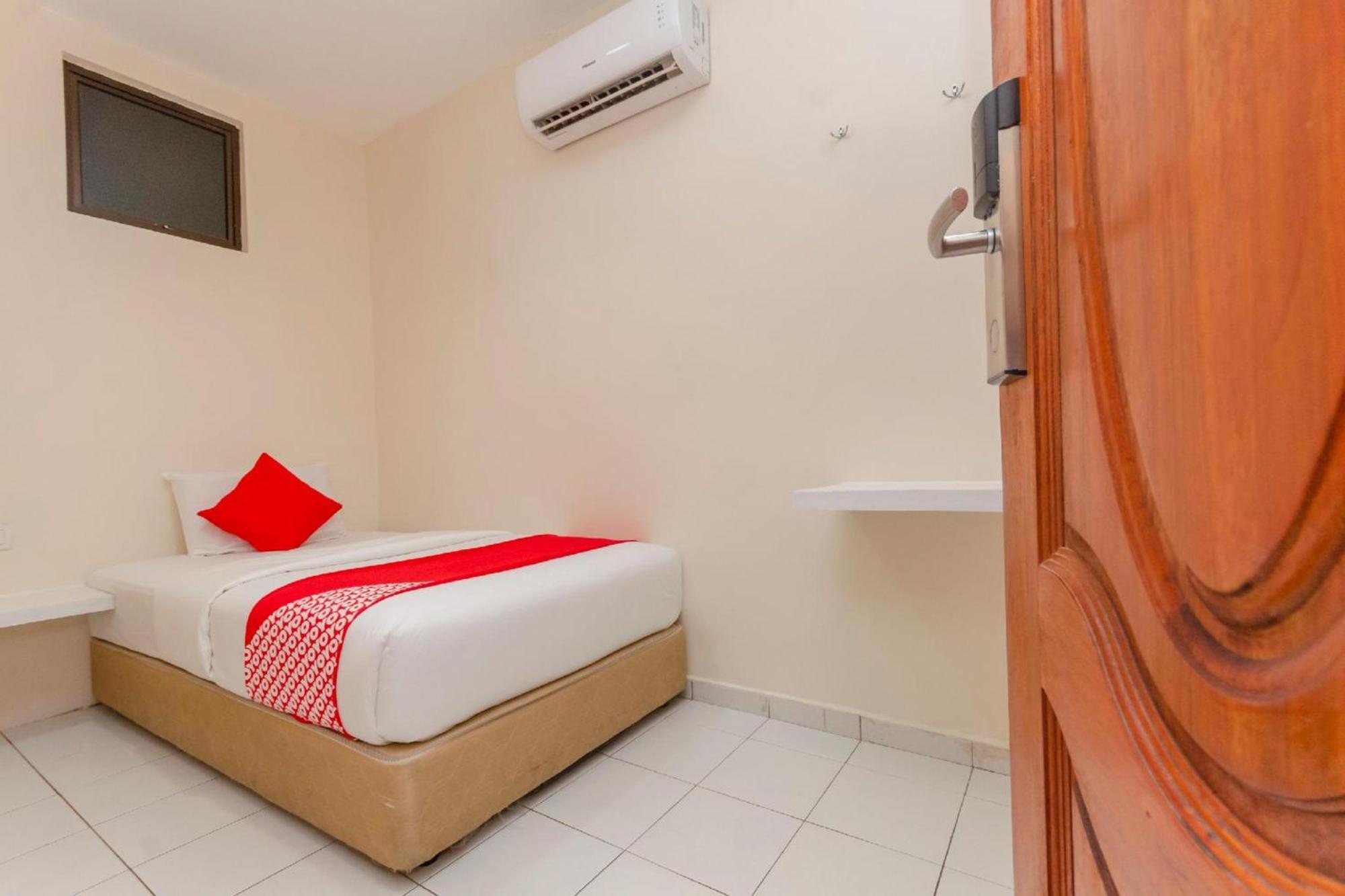 Skudai Hotel Екстериор снимка