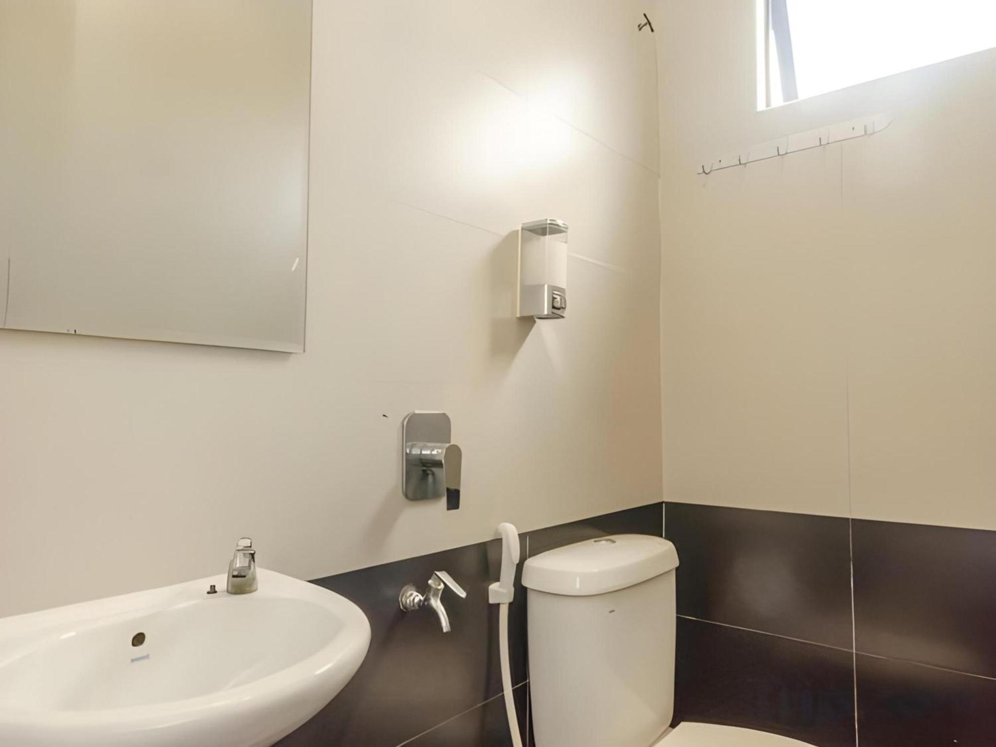 Skudai Hotel Екстериор снимка