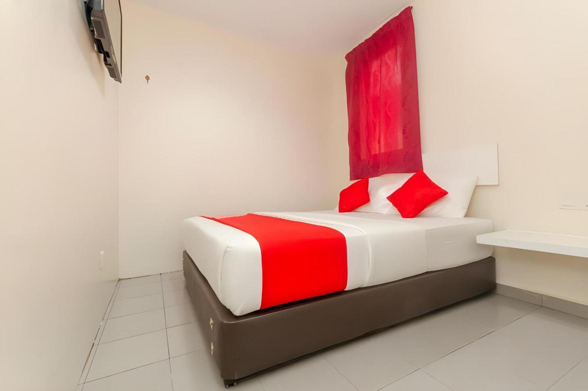 Skudai Hotel Екстериор снимка