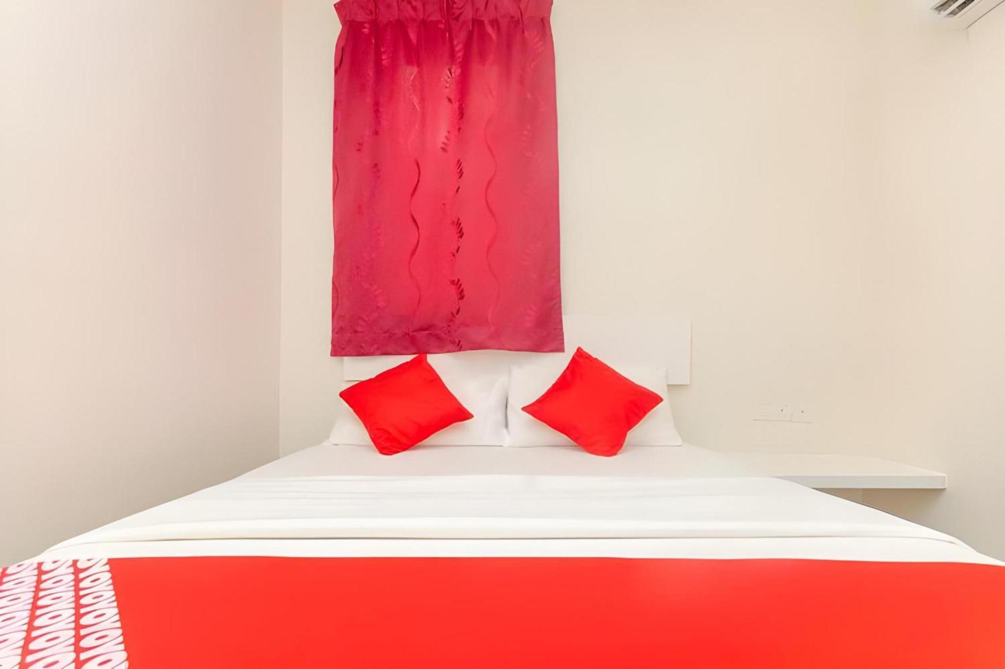 Skudai Hotel Екстериор снимка