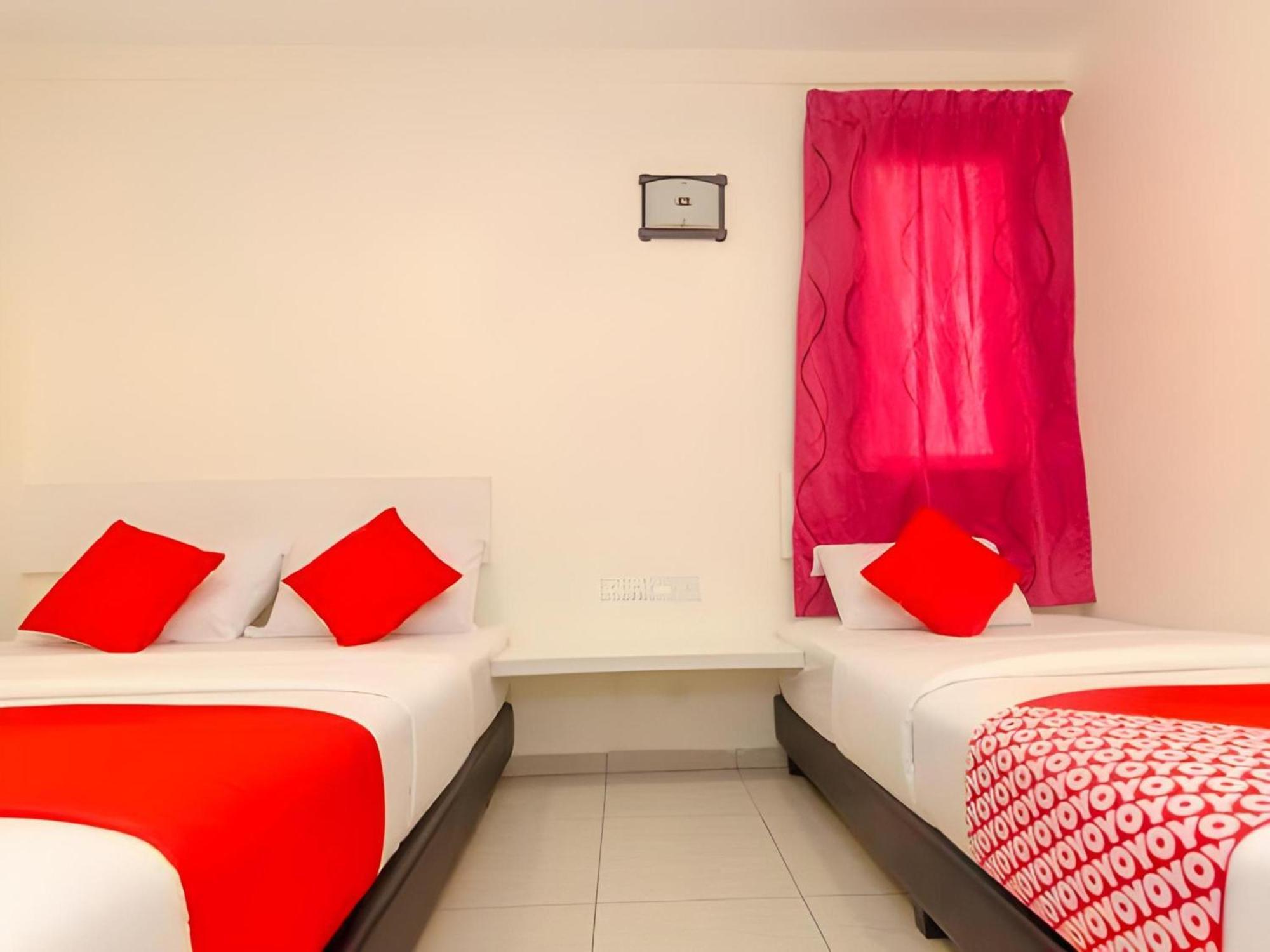 Skudai Hotel Екстериор снимка