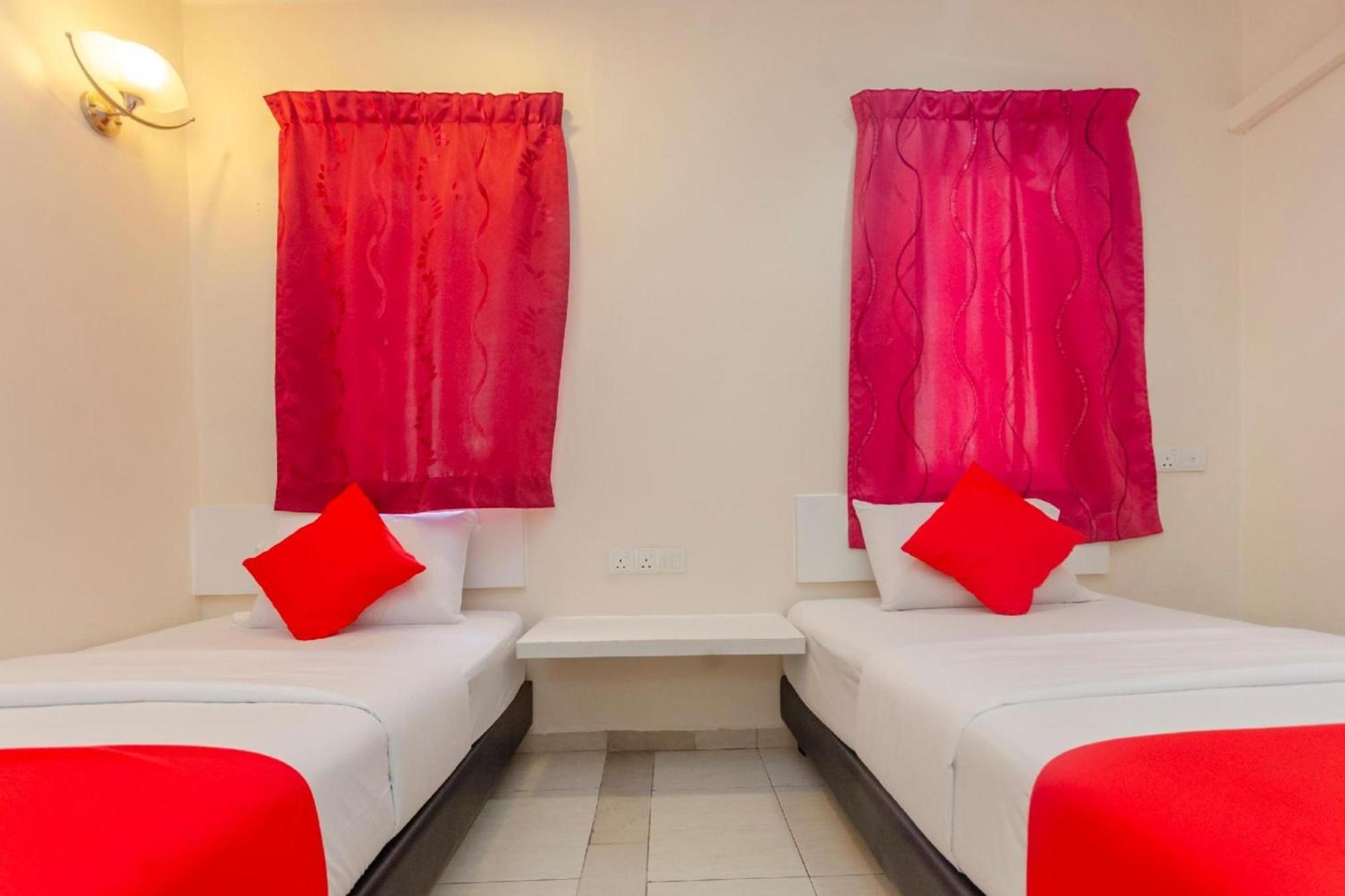 Skudai Hotel Екстериор снимка