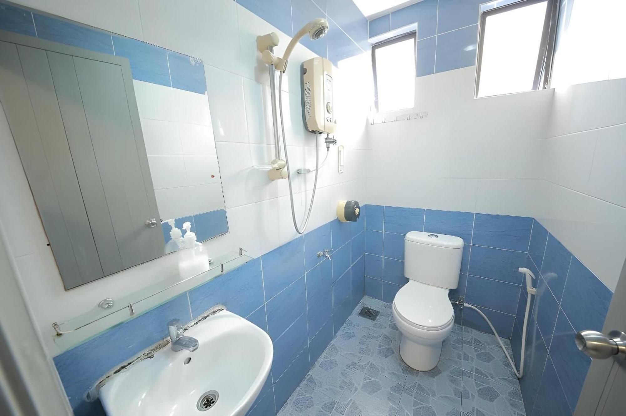 Skudai Hotel Екстериор снимка